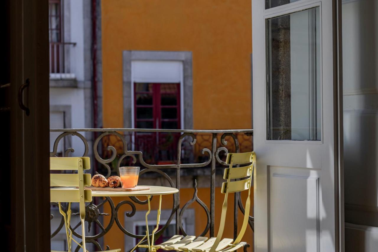 Virtudes Flat W/ Ac & Balcony By Lovelystay Porto Exterior foto